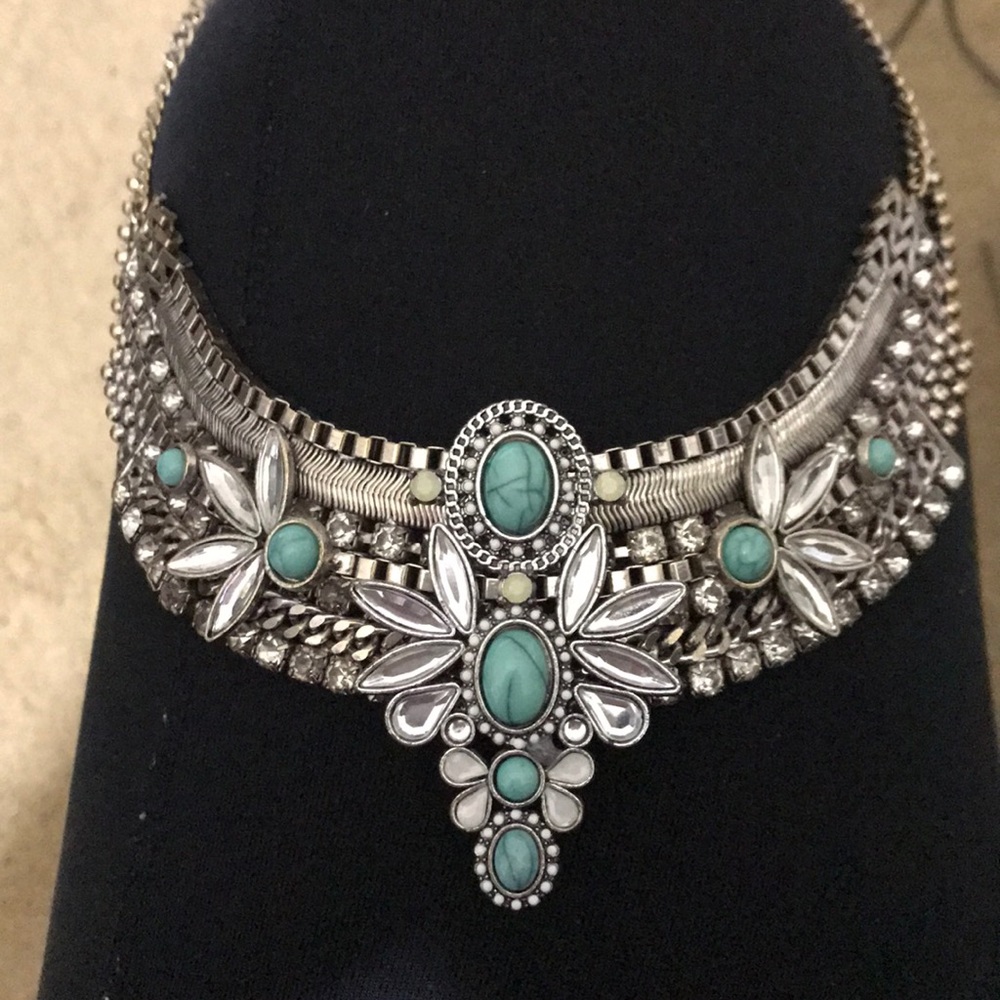 Sliver statement necklace